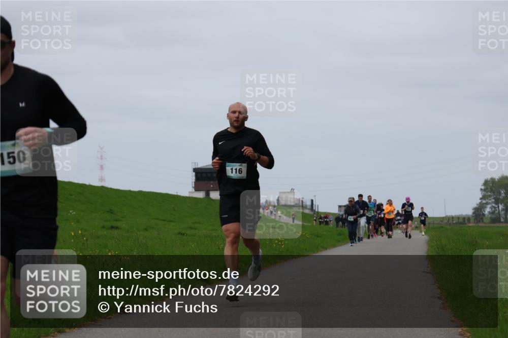 04.05.2025 - 8. Wedeler Halbmarathon Yannick Fuchs http://msf.ph/oto/7824292 04.05.2025 11:31:15 Laufen 150, 116 meine-sportfotos.de