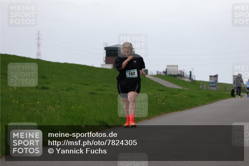 04.05.2025 - 8. Wedeler Halbmarathon Yannick Fuchs http://msf.ph/oto/7824305 04.05.2025 12:23:02 Laufen 182 meine-sportfotos.de