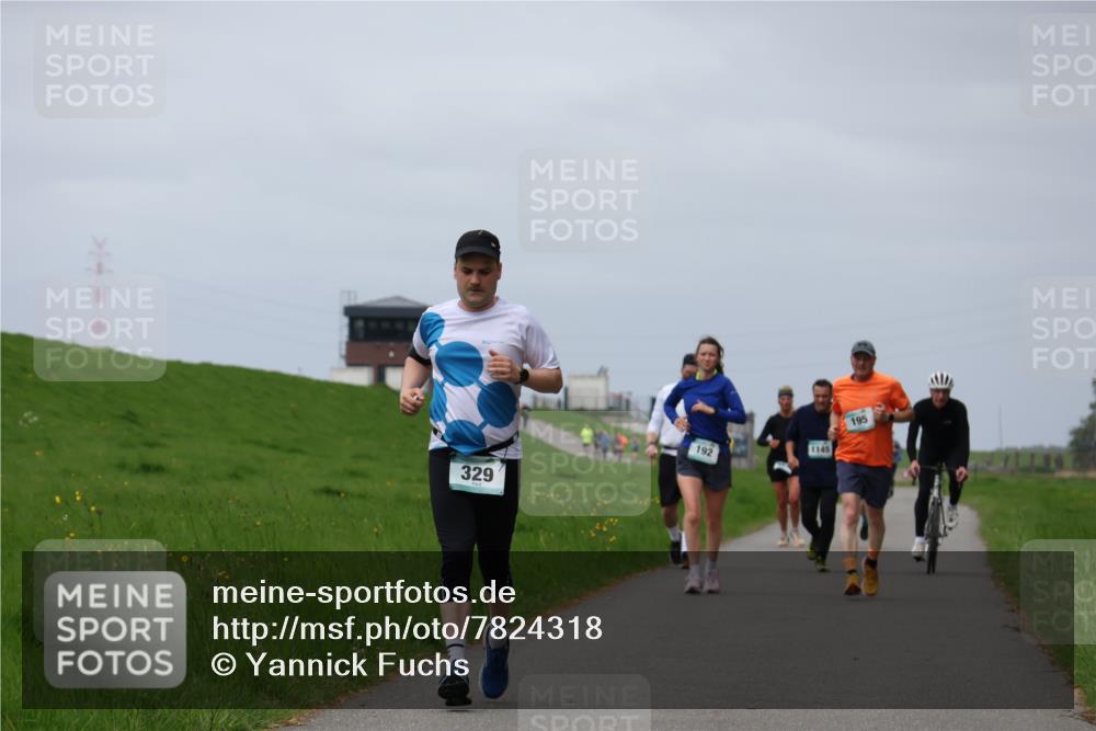 04.05.2025 - 8. Wedeler Halbmarathon Yannick Fuchs http://msf.ph/oto/7824318 04.05.2025 11:53:26 Laufen 329, 192, 1145, 195 meine-sportfotos.de