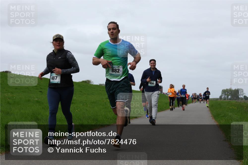 04.05.2025 - 8. Wedeler Halbmarathon Yannick Fuchs http://msf.ph/oto/7824476 04.05.2025 11:31:40 Laufen 487, 882, 490 meine-sportfotos.de