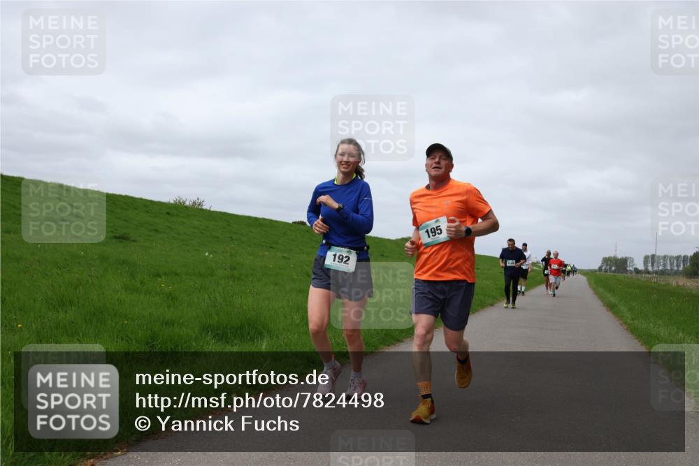 04.05.2025 - 8. Wedeler Halbmarathon Yannick Fuchs http://msf.ph/oto/7824498 04.05.2025 11:53:39 Laufen 192, 195 meine-sportfotos.de