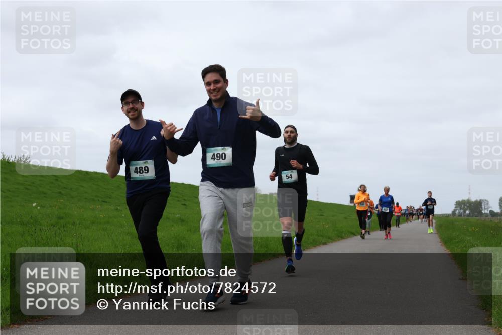 04.05.2025 - 8. Wedeler Halbmarathon Yannick Fuchs http://msf.ph/oto/7824572 04.05.2025 11:31:43 Laufen 489, 490, 54 meine-sportfotos.de