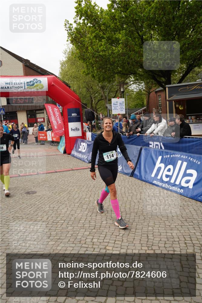 04.05.2025 - 8. Wedeler Halbmarathon Felixshl http://msf.ph/oto/7824606 04.05.2025 12:00:38 Ziel 38, 114, 241, 410, 821 meine-sportfotos.de