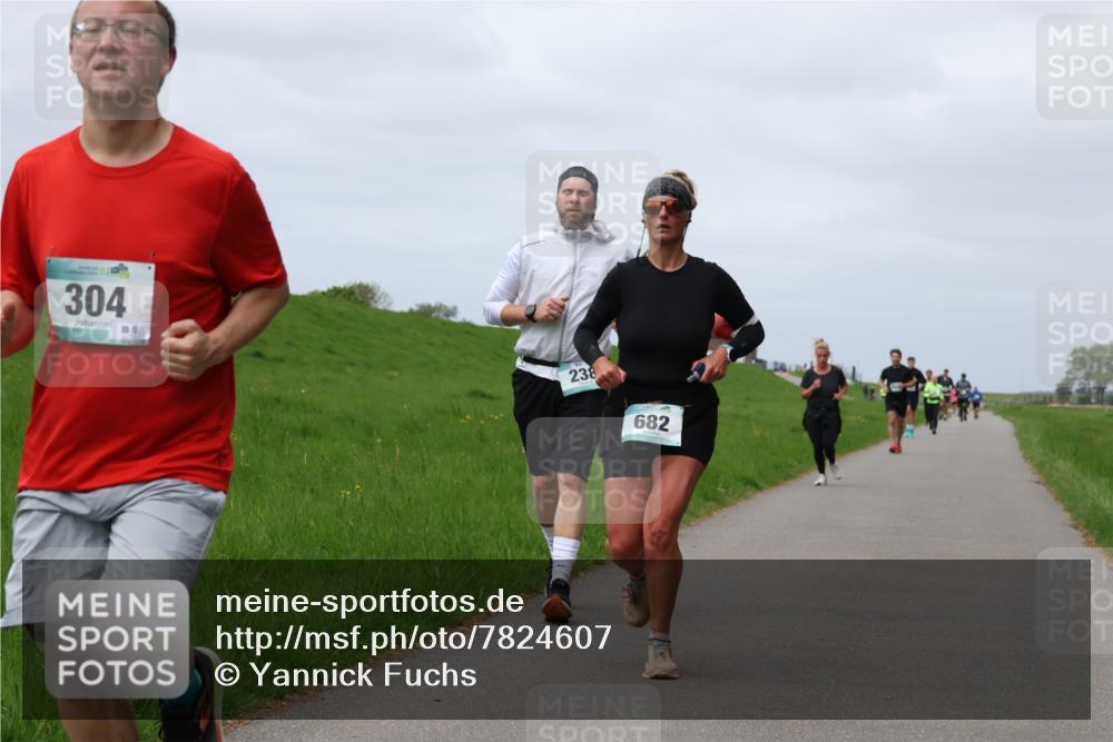 04.05.2025 - 8. Wedeler Halbmarathon Yannick Fuchs http://msf.ph/oto/7824607 04.05.2025 11:53:46 Laufen 304, 8, 238, 682 meine-sportfotos.de