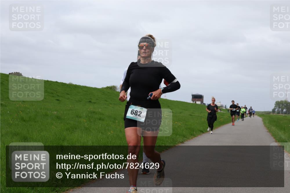 04.05.2025 - 8. Wedeler Halbmarathon Yannick Fuchs http://msf.ph/oto/7824629 04.05.2025 11:53:47 Laufen 682 meine-sportfotos.de
