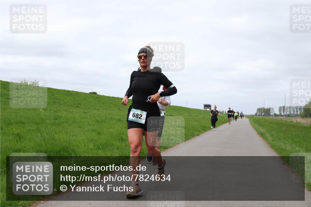04.05.2025 - 8. Wedeler Halbmarathon Yannick Fuchs http://msf.ph/oto/7824634 04.05.2025 11:53:48 Laufen 682 meine-sportfotos.de