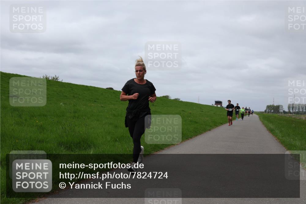 04.05.2025 - 8. Wedeler Halbmarathon Yannick Fuchs http://msf.ph/oto/7824724 04.05.2025 11:53:55 Laufen  meine-sportfotos.de