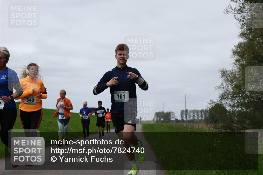 04.05.2025 - 8. Wedeler Halbmarathon Yannick Fuchs http://msf.ph/oto/7824740 04.05.2025 11:31:50 Laufen 540, 830, 761 meine-sportfotos.de