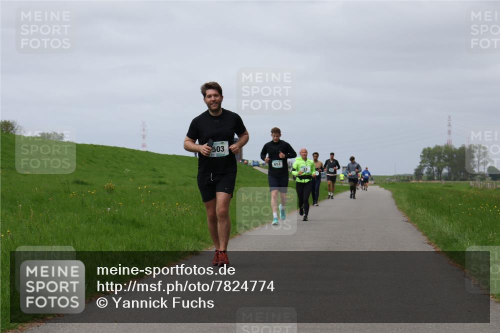 04.05.2025 - 8. Wedeler Halbmarathon Yannick Fuchs http://msf.ph/oto/7824774 04.05.2025 11:53:59 Laufen 503, 653 meine-sportfotos.de