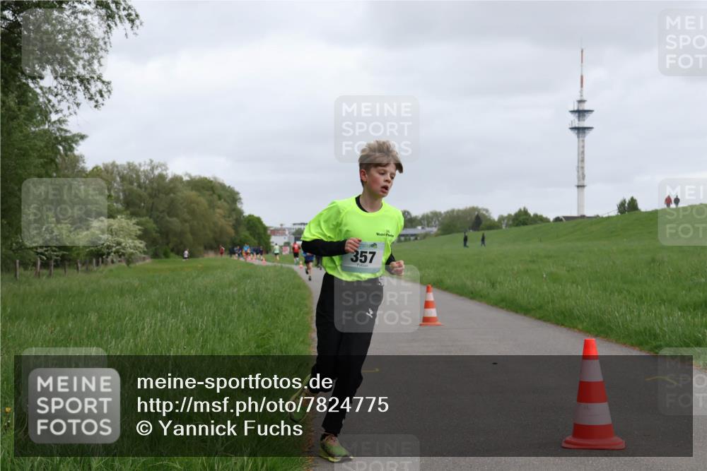 04.05.2025 - 8. Wedeler Halbmarathon Yannick Fuchs http://msf.ph/oto/7824775 04.05.2025 11:12:08 Laufen 357 meine-sportfotos.de
