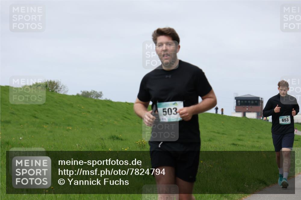 04.05.2025 - 8. Wedeler Halbmarathon Yannick Fuchs http://msf.ph/oto/7824794 04.05.2025 11:54:01 Laufen 503, 653 meine-sportfotos.de