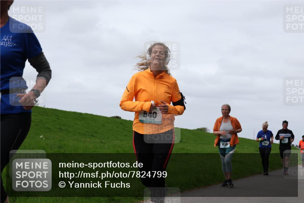 04.05.2025 - 8. Wedeler Halbmarathon Yannick Fuchs http://msf.ph/oto/7824799 04.05.2025 11:31:52 Laufen 540, 830, 294, 437 meine-sportfotos.de