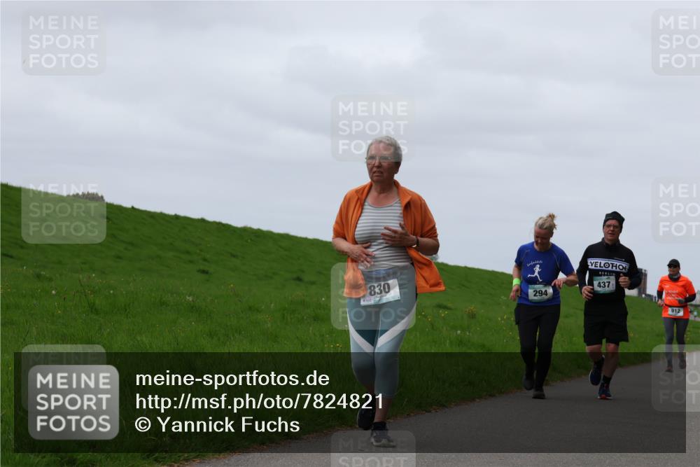 04.05.2025 - 8. Wedeler Halbmarathon Yannick Fuchs http://msf.ph/oto/7824821 04.05.2025 11:31:53 Laufen 830, 102, 294, 437, 912 meine-sportfotos.de