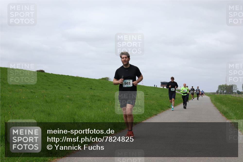 04.05.2025 - 8. Wedeler Halbmarathon Yannick Fuchs http://msf.ph/oto/7824825 04.05.2025 11:54:02 Laufen 503 meine-sportfotos.de