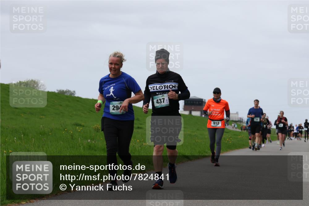 04.05.2025 - 8. Wedeler Halbmarathon Yannick Fuchs http://msf.ph/oto/7824841 04.05.2025 11:31:54 Laufen 294, 437, 912 meine-sportfotos.de