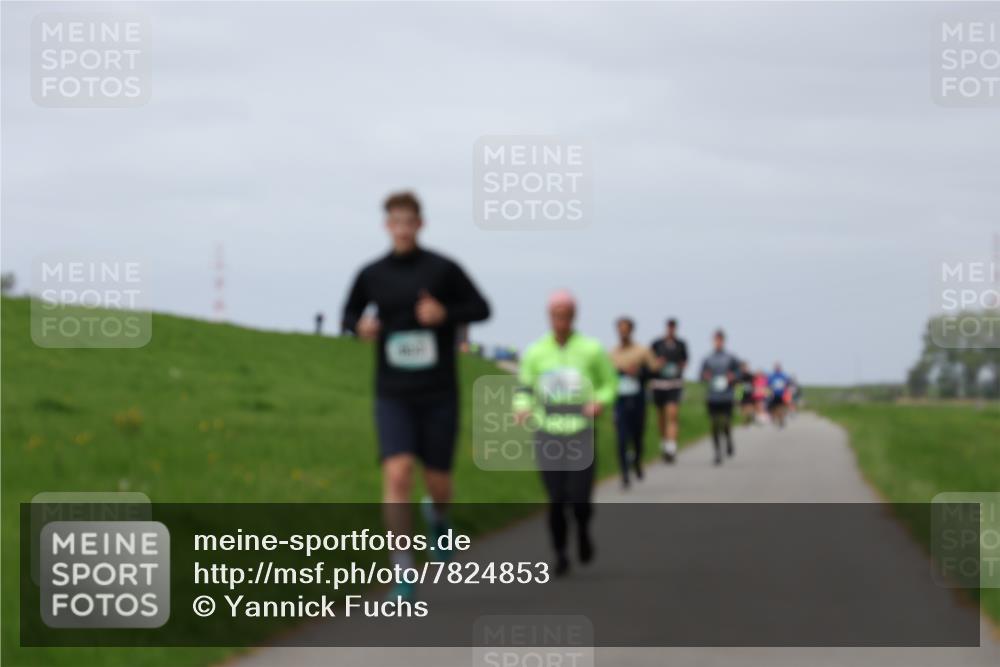 04.05.2025 - 8. Wedeler Halbmarathon Yannick Fuchs http://msf.ph/oto/7824853 04.05.2025 11:54:04 Laufen  meine-sportfotos.de
