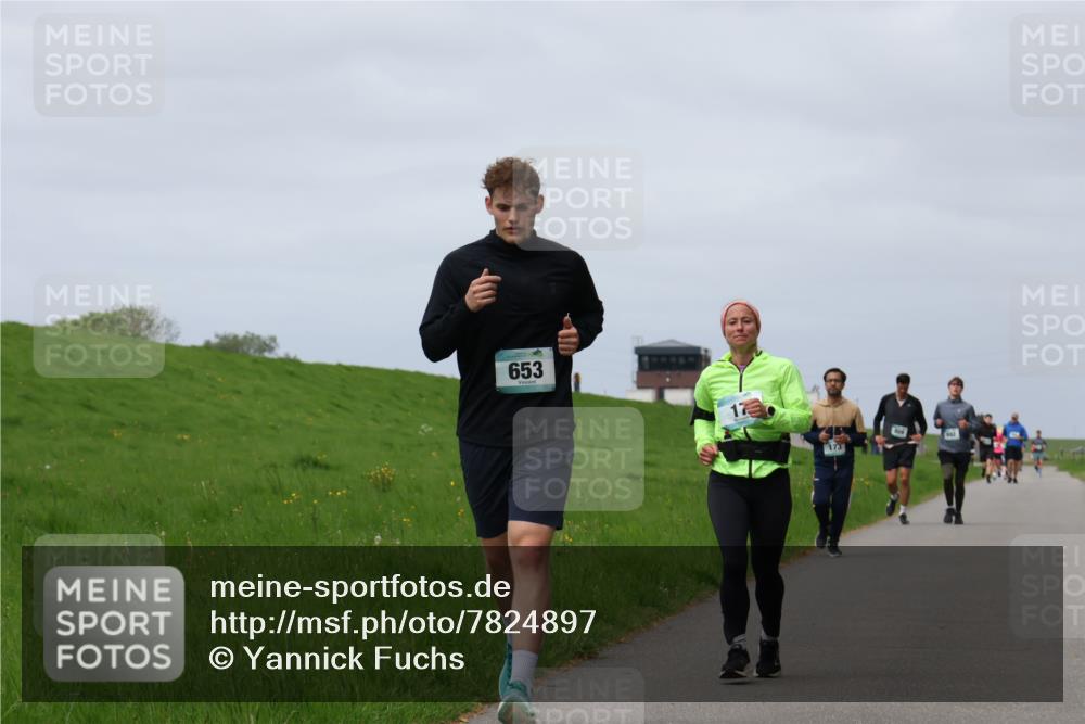 04.05.2025 - 8. Wedeler Halbmarathon Yannick Fuchs http://msf.ph/oto/7824897 04.05.2025 11:54:06 Laufen 653 meine-sportfotos.de