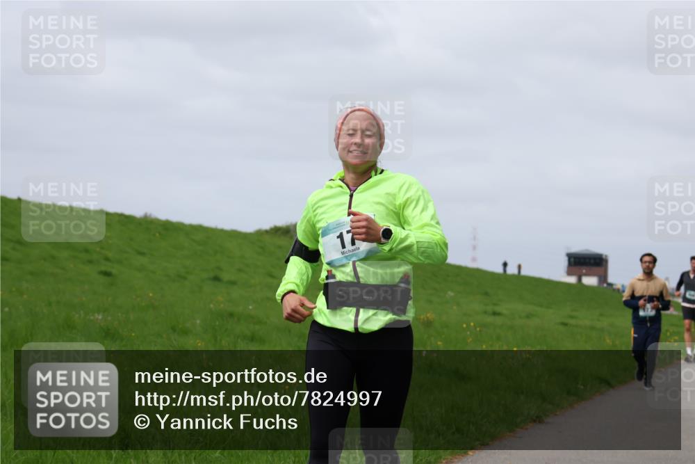 04.05.2025 - 8. Wedeler Halbmarathon Yannick Fuchs http://msf.ph/oto/7824997 04.05.2025 11:54:10 Laufen 17 meine-sportfotos.de