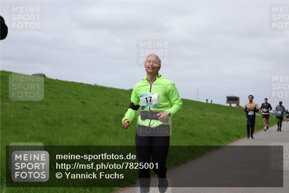 04.05.2025 - 8. Wedeler Halbmarathon Yannick Fuchs http://msf.ph/oto/7825001 04.05.2025 11:54:10 Laufen 17 meine-sportfotos.de
