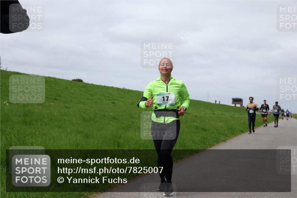 04.05.2025 - 8. Wedeler Halbmarathon Yannick Fuchs http://msf.ph/oto/7825007 04.05.2025 11:54:10 Laufen 17 meine-sportfotos.de