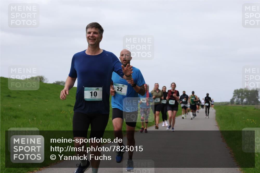 04.05.2025 - 8. Wedeler Halbmarathon Yannick Fuchs http://msf.ph/oto/7825015 04.05.2025 11:32:05 Laufen 10, 22, 999, 347, 1114, 243 meine-sportfotos.de