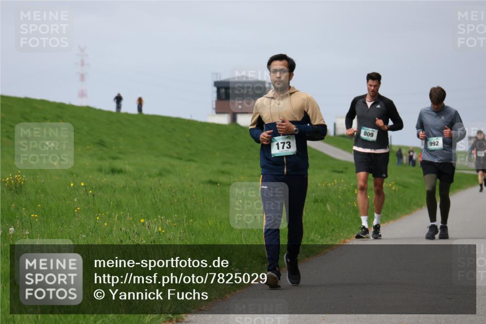 04.05.2025 - 8. Wedeler Halbmarathon Yannick Fuchs http://msf.ph/oto/7825029 04.05.2025 11:54:11 Laufen 173, 809, 992 meine-sportfotos.de