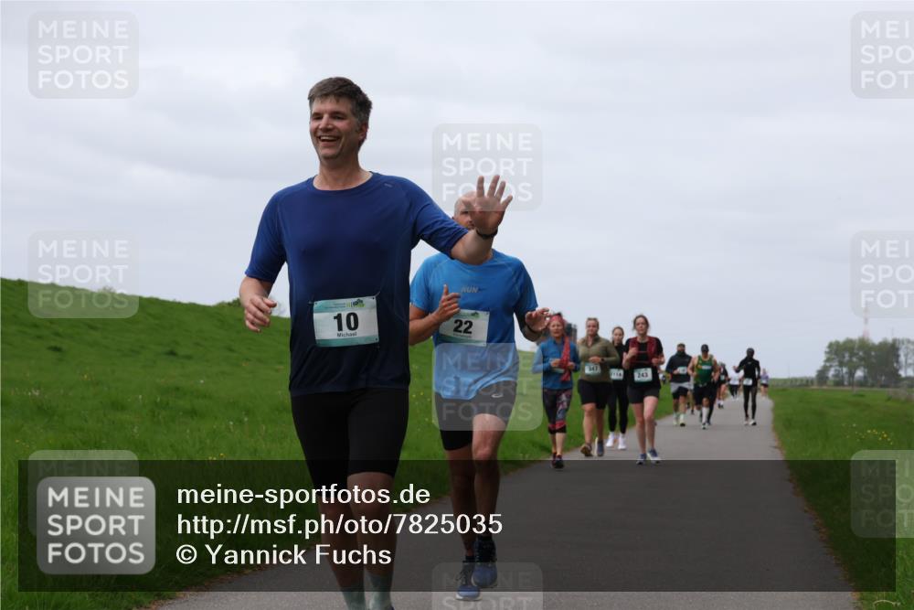 04.05.2025 - 8. Wedeler Halbmarathon Yannick Fuchs http://msf.ph/oto/7825035 04.05.2025 11:32:05 Laufen 10, 22, 347, 1114, 243 meine-sportfotos.de