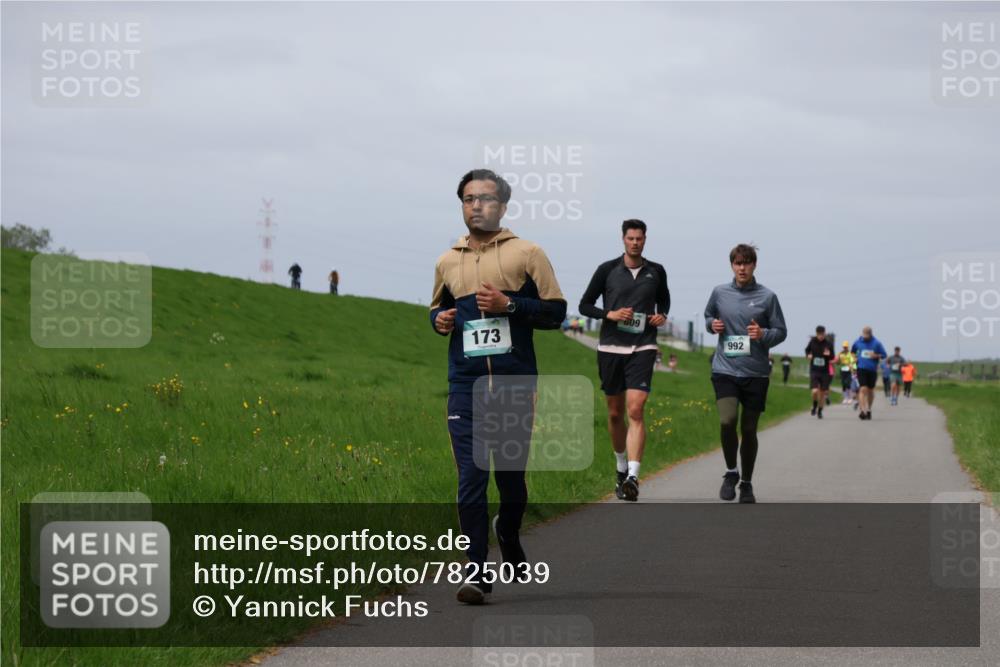 04.05.2025 - 8. Wedeler Halbmarathon Yannick Fuchs http://msf.ph/oto/7825039 04.05.2025 11:54:13 Laufen 173, 609, 992 meine-sportfotos.de