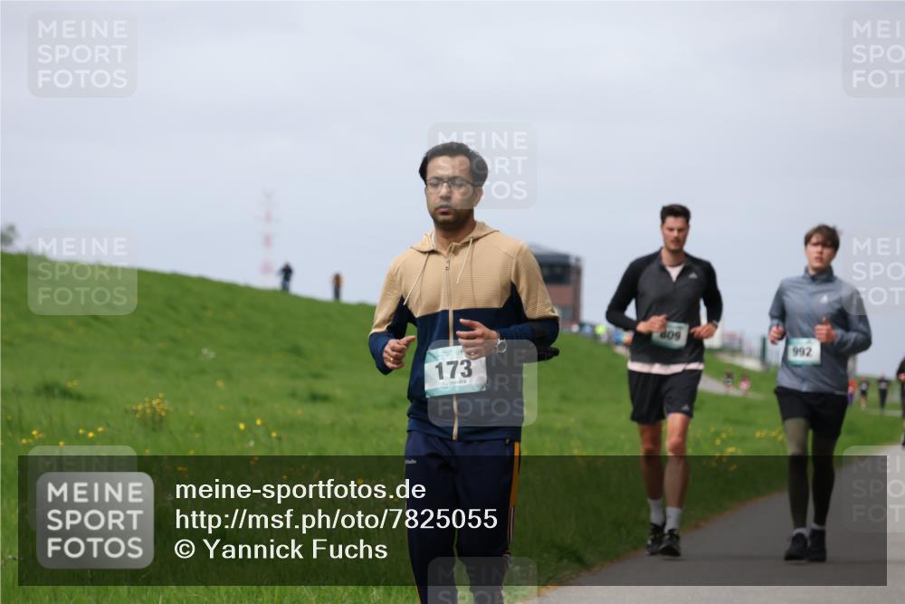 04.05.2025 - 8. Wedeler Halbmarathon Yannick Fuchs http://msf.ph/oto/7825055 04.05.2025 11:54:14 Laufen 173, 809, 992 meine-sportfotos.de