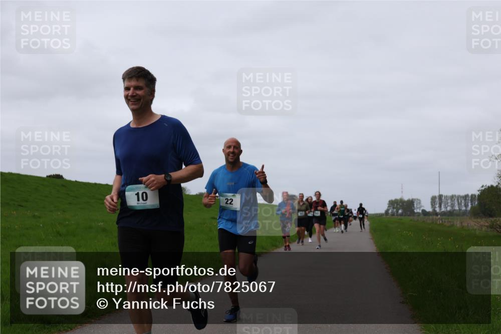 04.05.2025 - 8. Wedeler Halbmarathon Yannick Fuchs http://msf.ph/oto/7825067 04.05.2025 11:32:06 Laufen 10, 22 meine-sportfotos.de