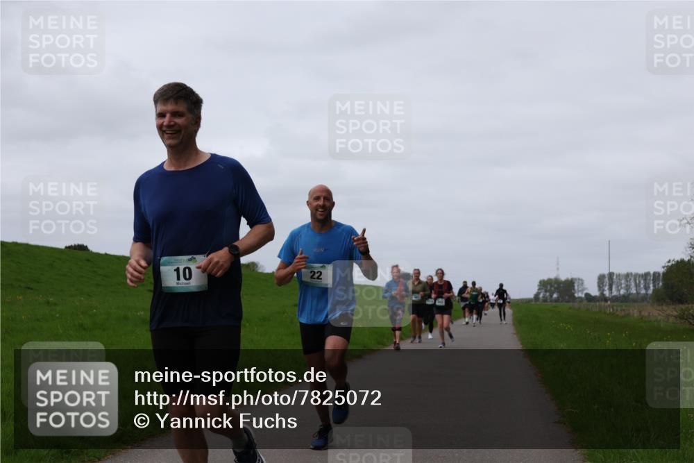 04.05.2025 - 8. Wedeler Halbmarathon Yannick Fuchs http://msf.ph/oto/7825072 04.05.2025 11:32:06 Laufen 10, 22 meine-sportfotos.de