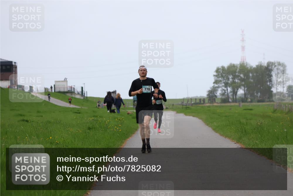 04.05.2025 - 8. Wedeler Halbmarathon Yannick Fuchs http://msf.ph/oto/7825082 04.05.2025 11:12:32 Laufen 778, 1212 meine-sportfotos.de
