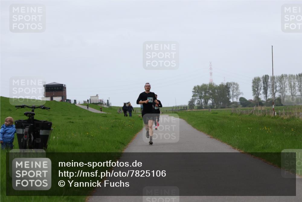 04.05.2025 - 8. Wedeler Halbmarathon Yannick Fuchs http://msf.ph/oto/7825106 04.05.2025 11:12:33 Laufen 778 meine-sportfotos.de