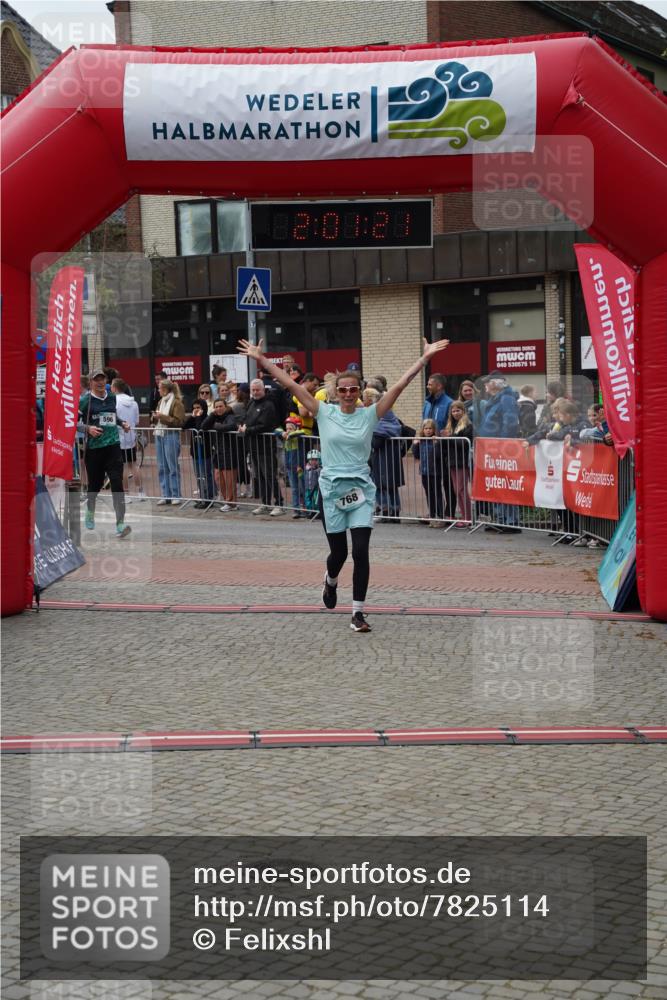 04.05.2025 - 8. Wedeler Halbmarathon Felixshl http://msf.ph/oto/7825114 04.05.2025 12:01:19 Ziel 596, 768 meine-sportfotos.de