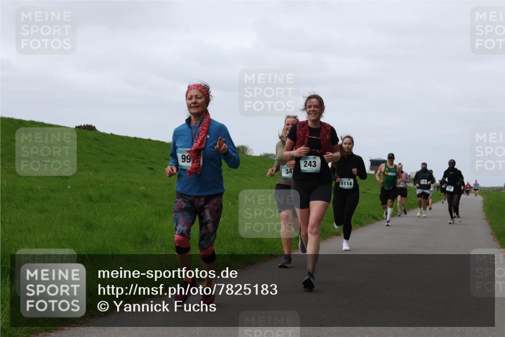 04.05.2025 - 8. Wedeler Halbmarathon Yannick Fuchs http://msf.ph/oto/7825183 04.05.2025 11:32:11 Laufen 99, 347, 243, 1114, 1187 meine-sportfotos.de