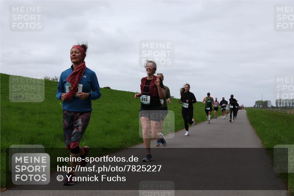 04.05.2025 - 8. Wedeler Halbmarathon Yannick Fuchs http://msf.ph/oto/7825227 04.05.2025 11:32:13 Laufen 243, 1114 meine-sportfotos.de