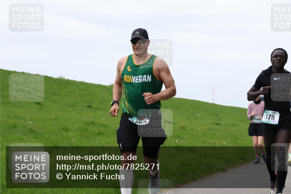 04.05.2025 - 8. Wedeler Halbmarathon Yannick Fuchs http://msf.ph/oto/7825271 04.05.2025 11:32:16 Laufen 03, 1186, 175, 71 meine-sportfotos.de