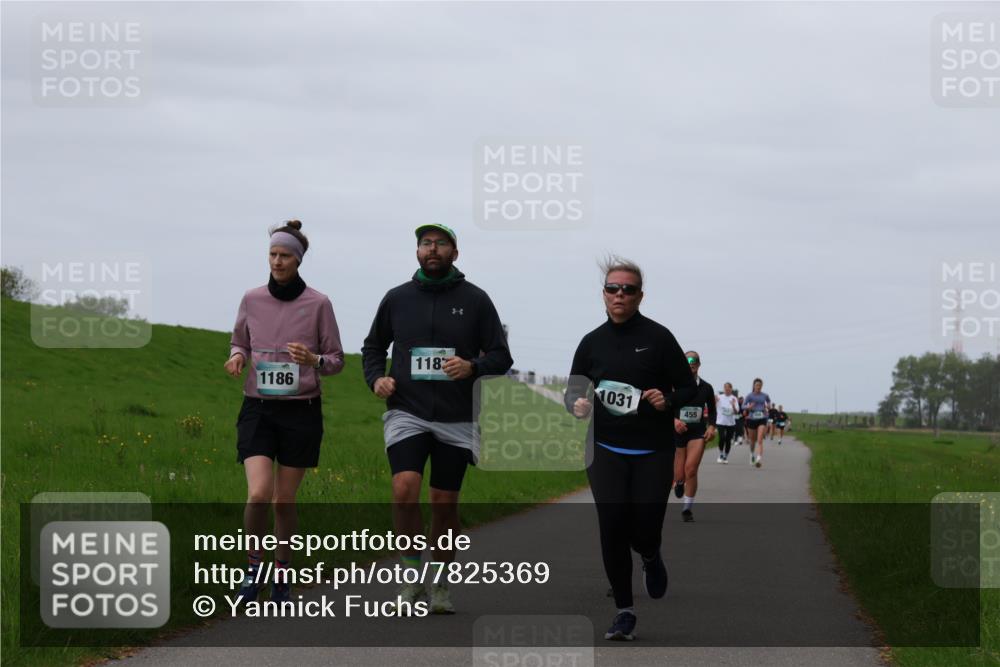 04.05.2025 - 8. Wedeler Halbmarathon Yannick Fuchs http://msf.ph/oto/7825369 04.05.2025 11:32:19 Laufen 118, 1186, 1031, 455 meine-sportfotos.de