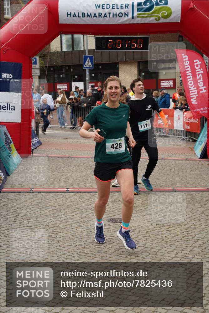 04.05.2025 - 8. Wedeler Halbmarathon Felixshl http://msf.ph/oto/7825436 04.05.2025 12:01:48 Ziel 428 meine-sportfotos.de