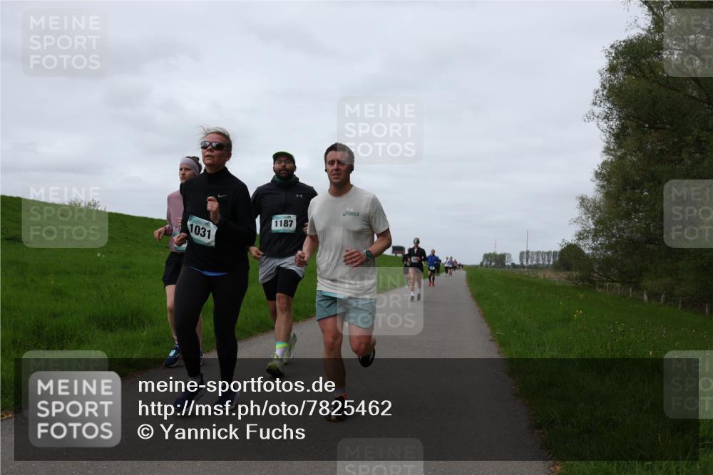 04.05.2025 - 8. Wedeler Halbmarathon Yannick Fuchs http://msf.ph/oto/7825462 04.05.2025 11:32:23 Laufen 1031, 1187 meine-sportfotos.de