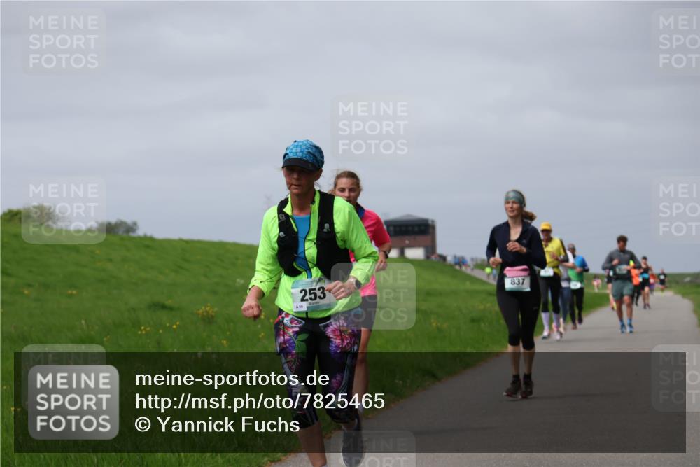 04.05.2025 - 8. Wedeler Halbmarathon Yannick Fuchs http://msf.ph/oto/7825465 04.05.2025 11:54:45 Laufen 60, 253, 837 meine-sportfotos.de