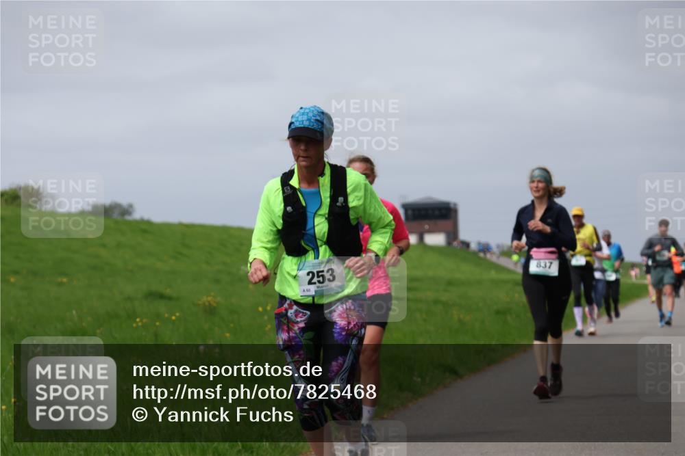 04.05.2025 - 8. Wedeler Halbmarathon Yannick Fuchs http://msf.ph/oto/7825468 04.05.2025 11:54:46 Laufen 60, 253, 837 meine-sportfotos.de