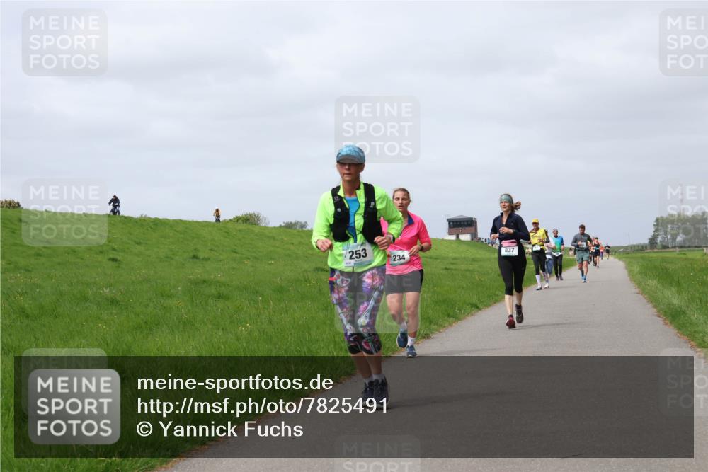 04.05.2025 - 8. Wedeler Halbmarathon Yannick Fuchs http://msf.ph/oto/7825491 04.05.2025 11:54:46 Laufen 253, 234, 837 meine-sportfotos.de