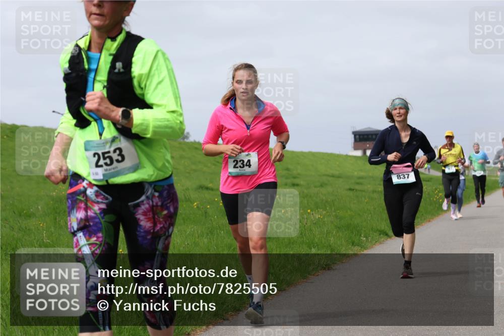04.05.2025 - 8. Wedeler Halbmarathon Yannick Fuchs http://msf.ph/oto/7825505 04.05.2025 11:54:48 Laufen 450, 253, 234, 837 meine-sportfotos.de