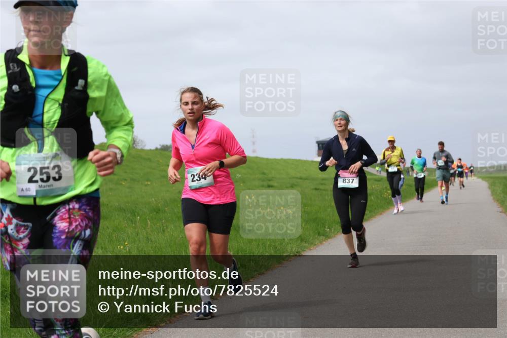 04.05.2025 - 8. Wedeler Halbmarathon Yannick Fuchs http://msf.ph/oto/7825524 04.05.2025 11:54:48 Laufen 253, 60, 234, 837 meine-sportfotos.de