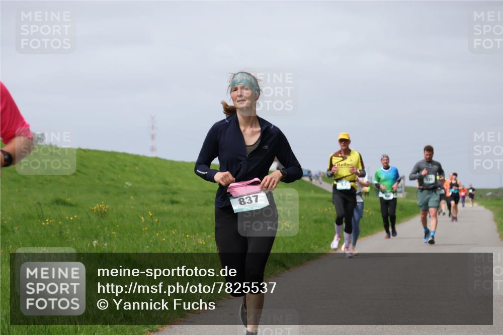 04.05.2025 - 8. Wedeler Halbmarathon Yannick Fuchs http://msf.ph/oto/7825537 04.05.2025 11:54:49 Laufen 837 meine-sportfotos.de