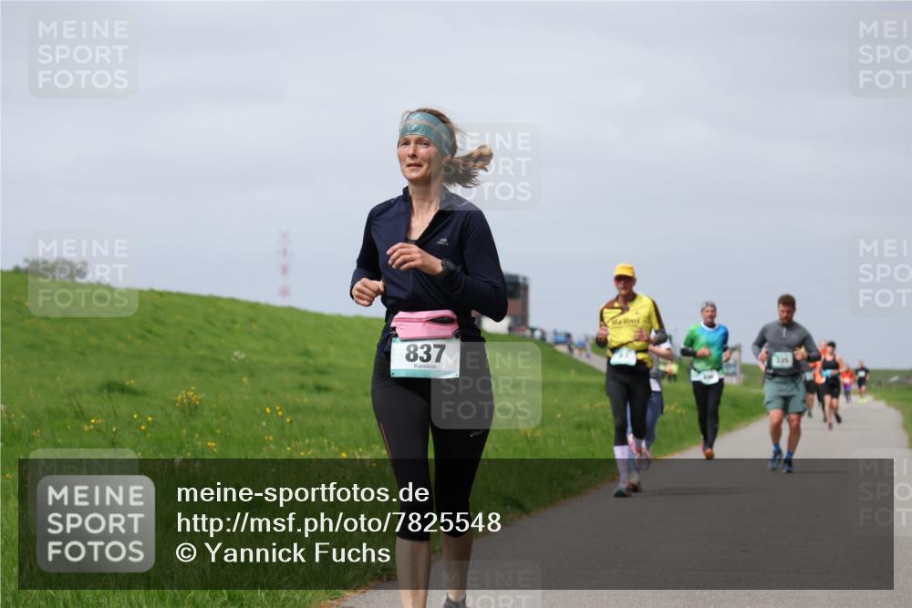 04.05.2025 - 8. Wedeler Halbmarathon Yannick Fuchs http://msf.ph/oto/7825548 04.05.2025 11:54:49 Laufen 837 meine-sportfotos.de
