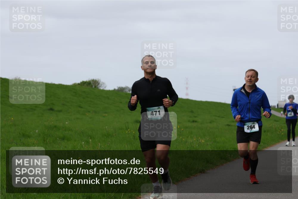 04.05.2025 - 8. Wedeler Halbmarathon Yannick Fuchs http://msf.ph/oto/7825549 04.05.2025 11:32:28 Laufen 471, 264 meine-sportfotos.de