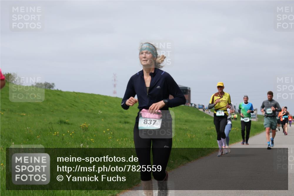 04.05.2025 - 8. Wedeler Halbmarathon Yannick Fuchs http://msf.ph/oto/7825559 04.05.2025 11:54:50 Laufen 837, 93, 896, 335 meine-sportfotos.de