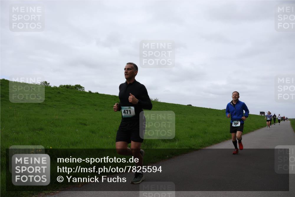 04.05.2025 - 8. Wedeler Halbmarathon Yannick Fuchs http://msf.ph/oto/7825594 04.05.2025 11:32:31 Laufen 471, 264 meine-sportfotos.de